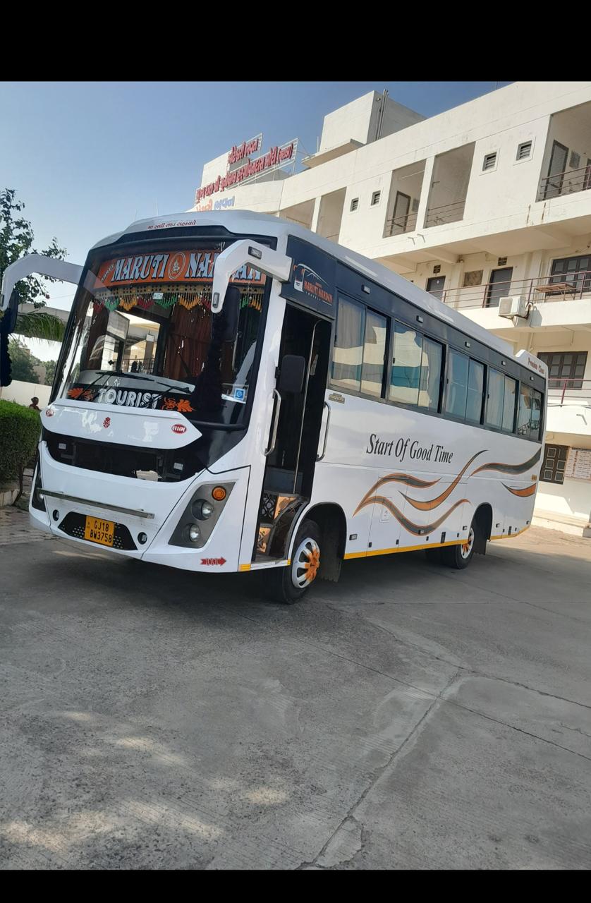 Luxury Bus 25-29 Seater